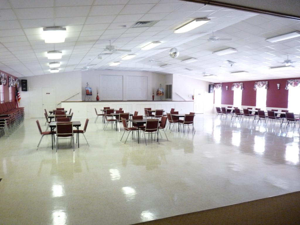 Activity Center and Function Hall Facilities at Beacon Woods East